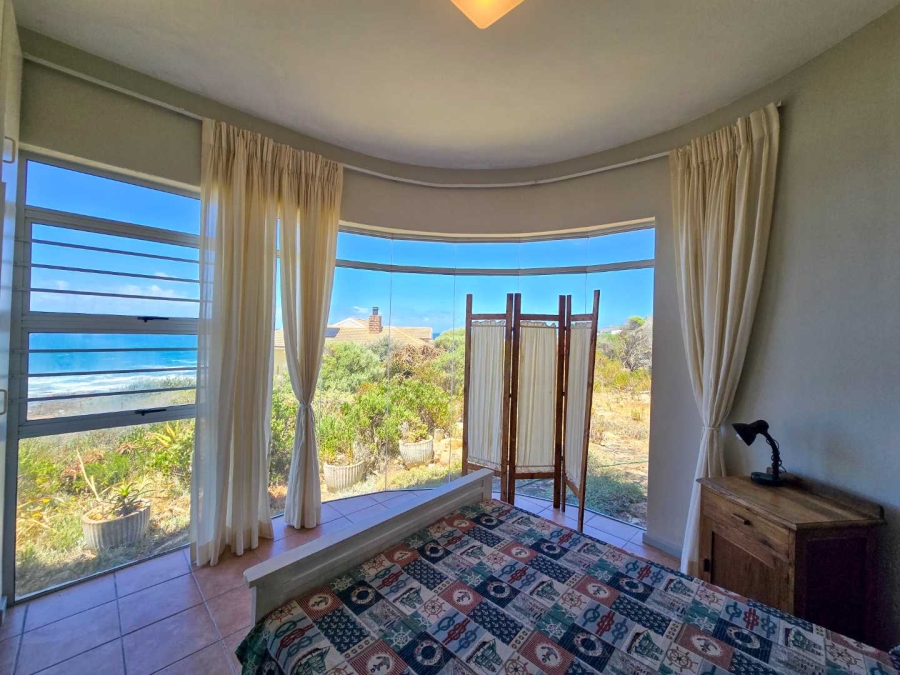 4 Bedroom Property for Sale in Jongensfontein Western Cape